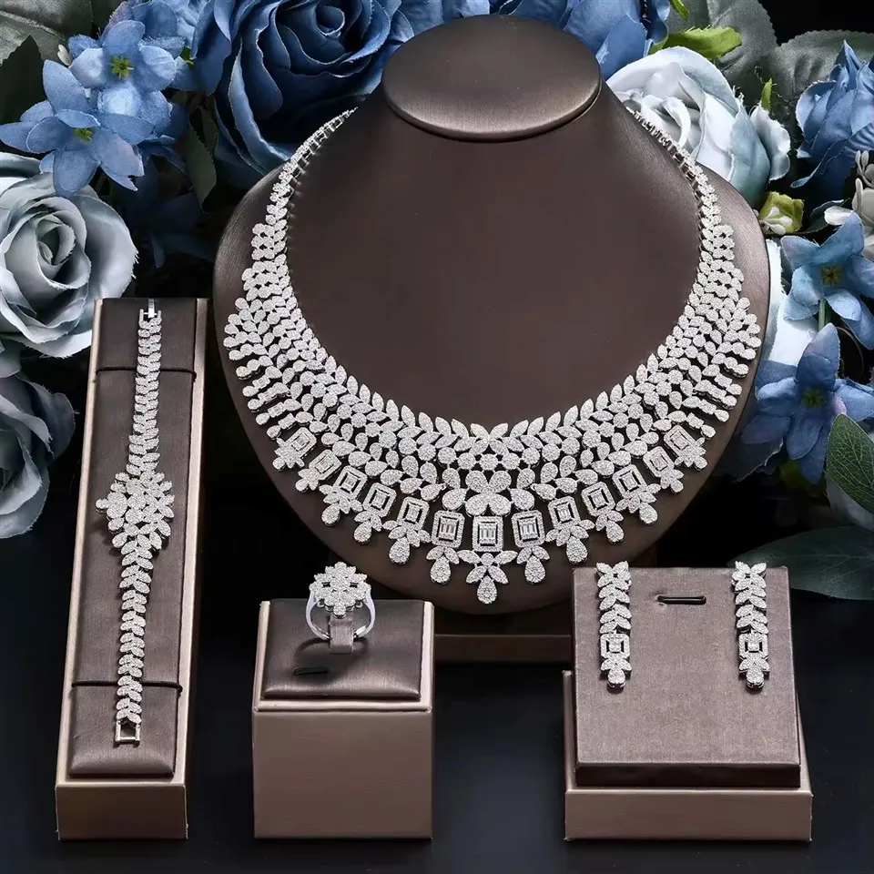 Prabangūs CZ pilni papuošalų rinkiniai